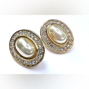 Vintage Estate ROMAN Signed Oval Pearl & Rhinestones Clip-on Earrings